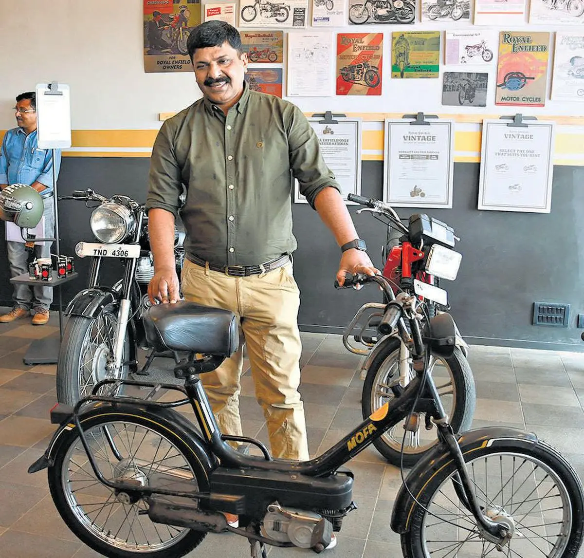 Royal Enfield brings back the retro The Hindu BusinessLine